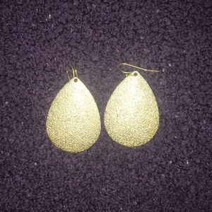 Dangly gold earrings